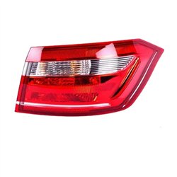 Svetlo vonkajšie zadné pravé Vesta 8450006962