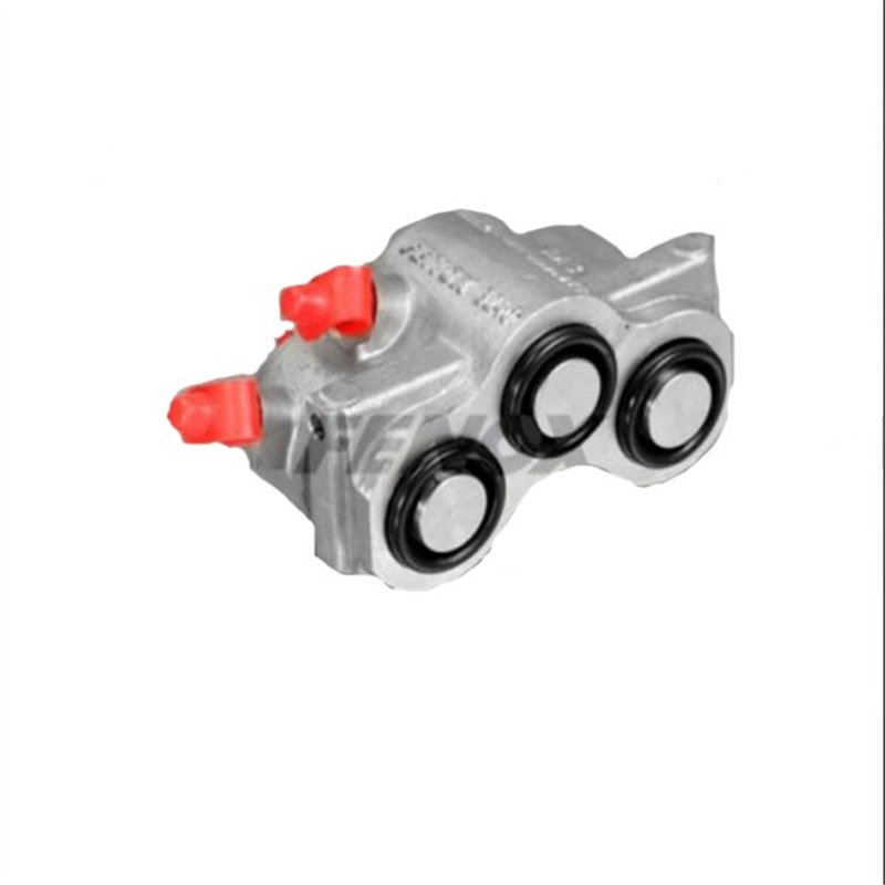 Brzdič pravý Fenox 21214-3501178