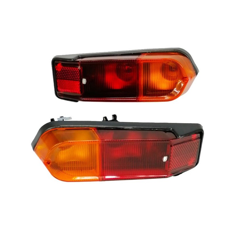 Zadní světla komplet SADA 2102-3716070+71