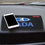 Protišmyková podložka LADA na palubovku